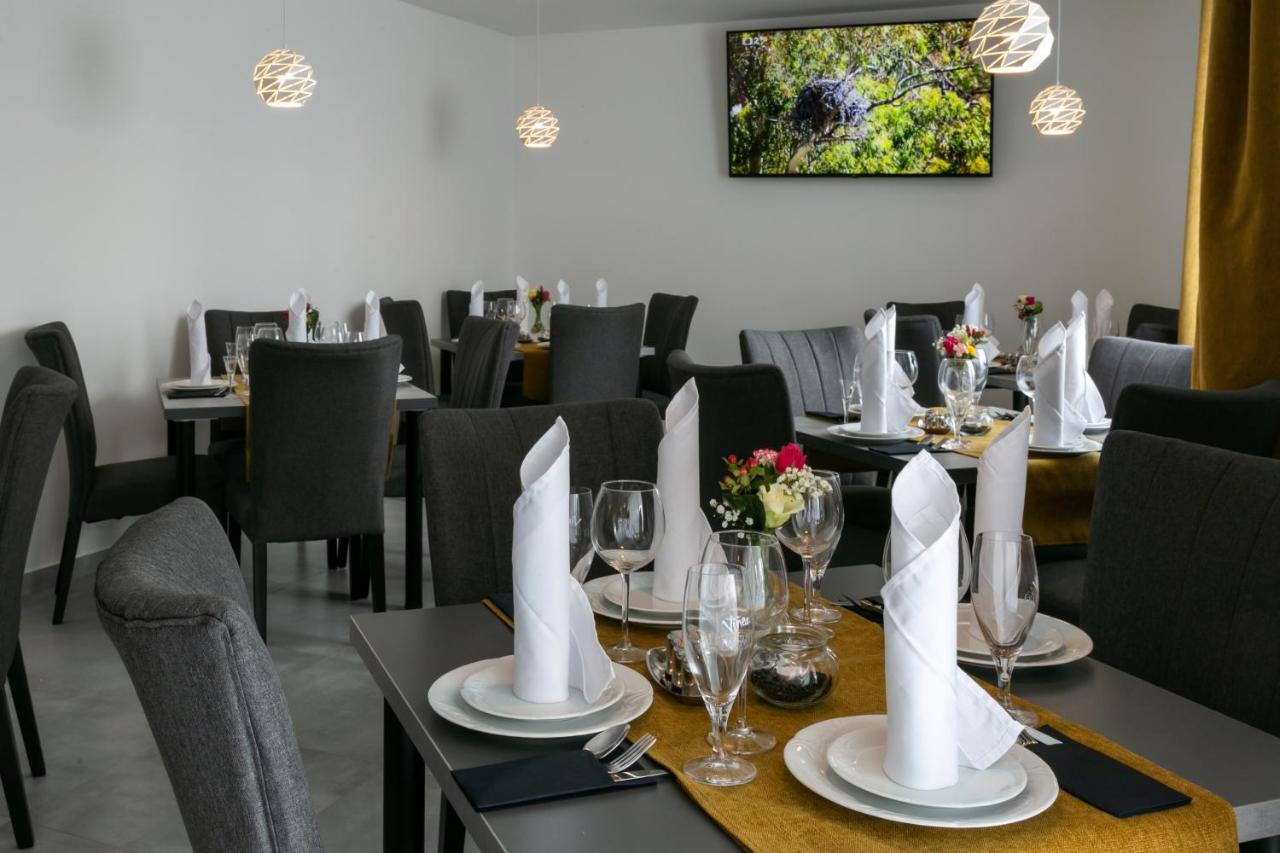 Wellness Hotel Edelweiss Либерец Екстериор снимка