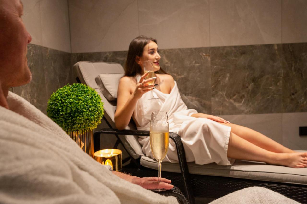 Wellness Hotel Edelweiss Либерец Екстериор снимка